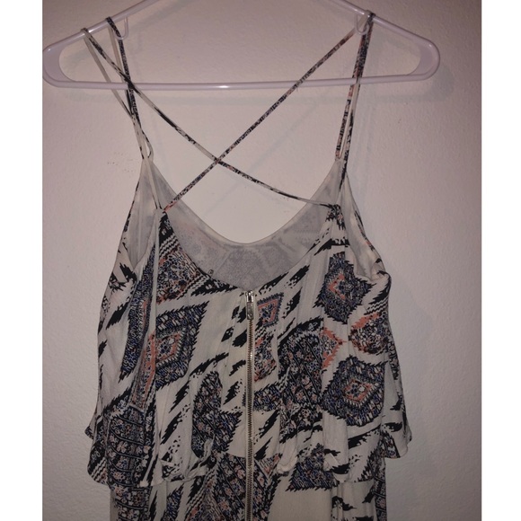 Vince Camuto Maxi Dress - Picture 4 of 5